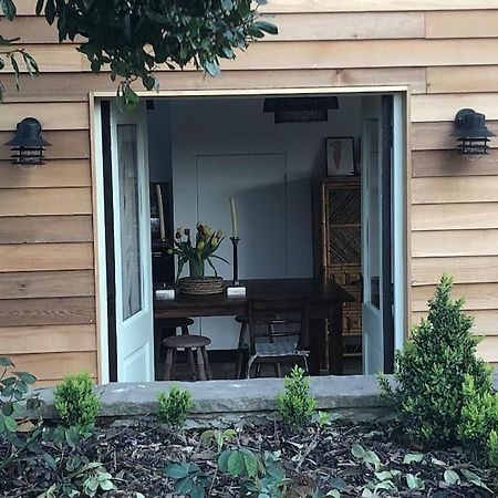 Stylish Cottage In The Pewsey Vale Marlborough Extérieur photo